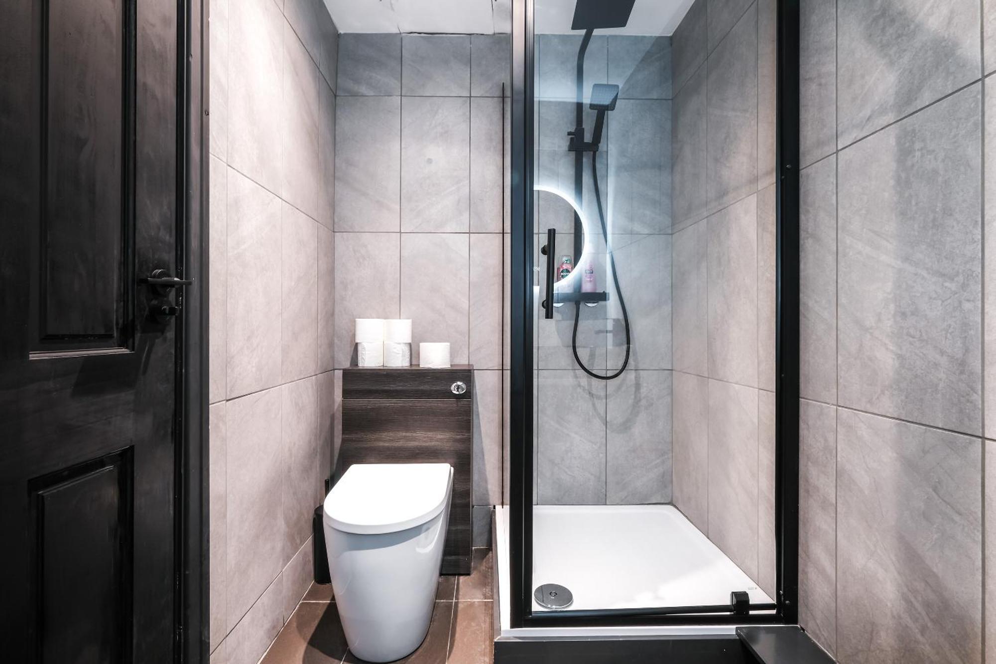 Piccadilly Dreams 1Br Sleep 4 Retreat Vrf Apartment London Bagian luar foto