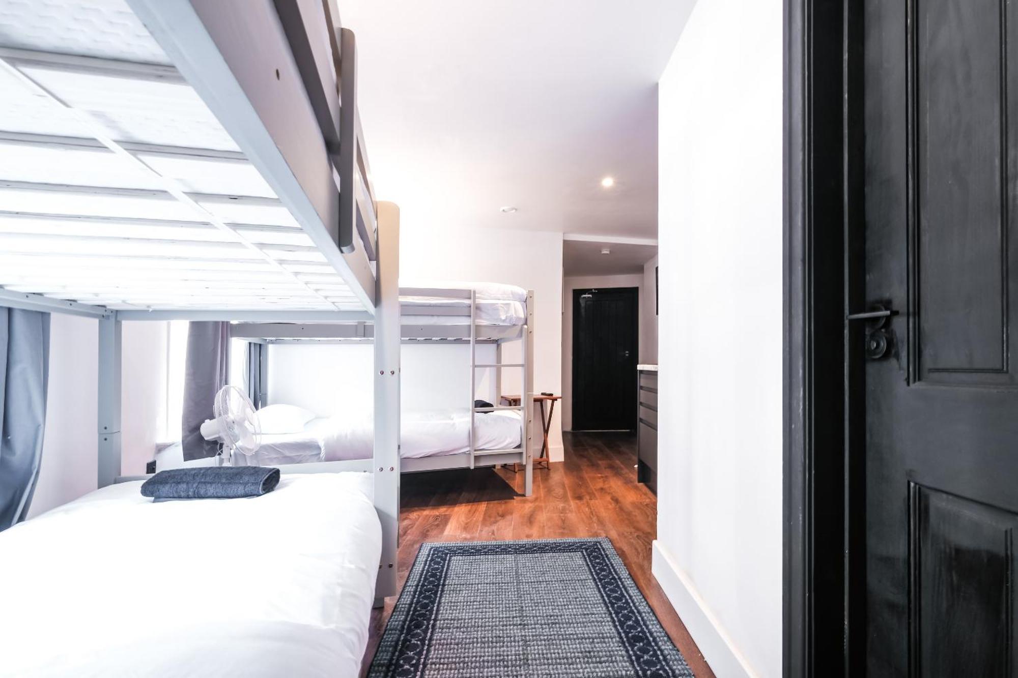 Piccadilly Dreams 1Br Sleep 4 Retreat Vrf Apartment London Bagian luar foto